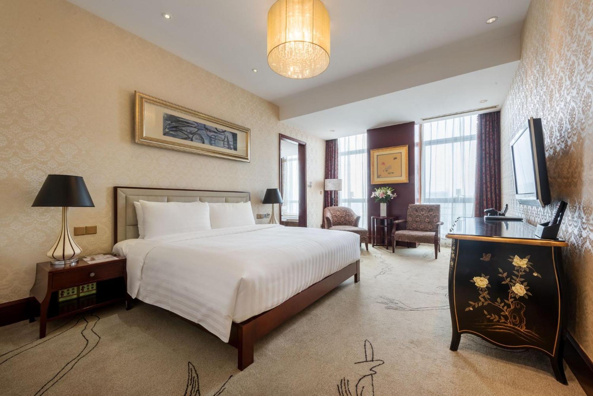Crowne Plaza Beijing Zhongguancun By Ihg Hotel Exterior photo